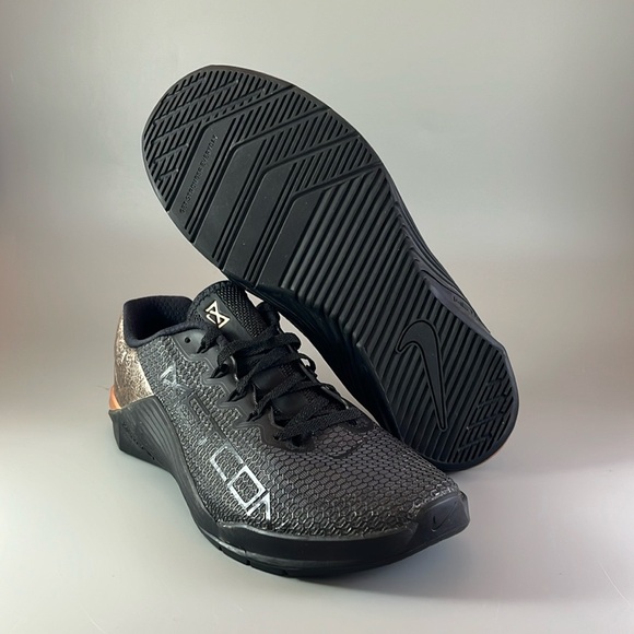 Nike Metcon 5 X ‘Black Rose Gold’ - Picture 2 of 9